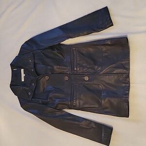 Kenneth Cole sz sm back Lamb Leather jacket slight wear on bottom of sleeves as